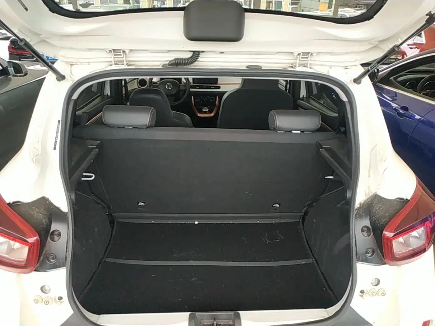Dongfeng NAMMI BOX 2022 Chasing Wind Edition 331 km Standard Model — миниатюра 22