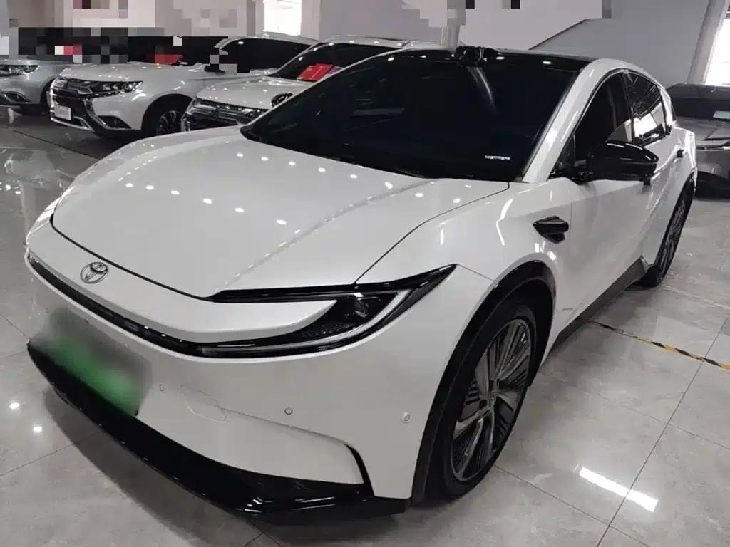 Toyota BZ5 2025 550 PRO Smart Edition — миниатюра 2