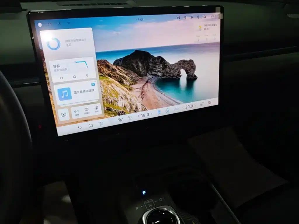Toyota BZ5 2025 550 PRO Smart Edition — миниатюра 13