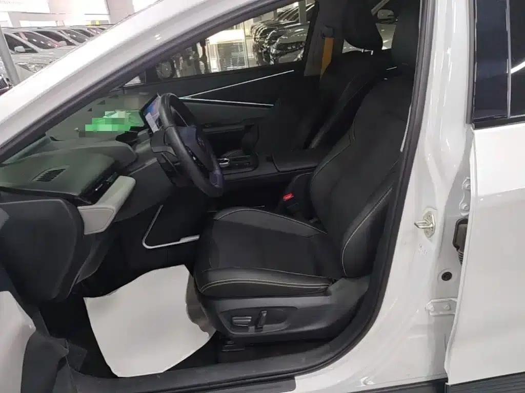 Toyota BZ5 2025 550 PRO Smart Edition — миниатюра 15