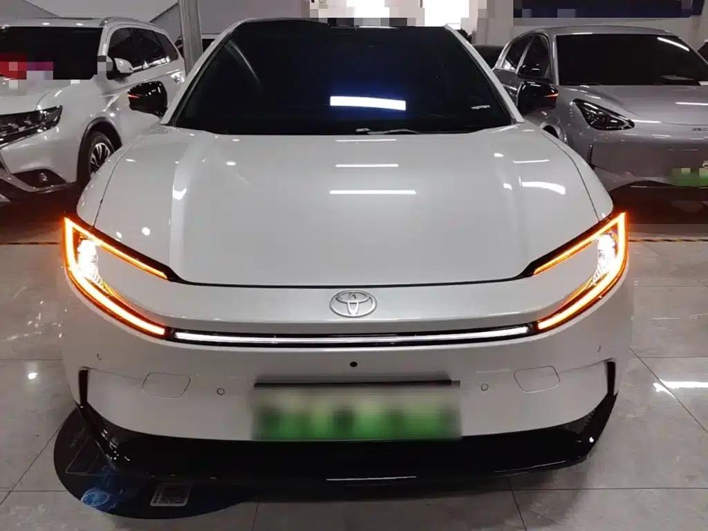 Toyota BZ5 2025 550 PRO Smart Edition — миниатюра 3