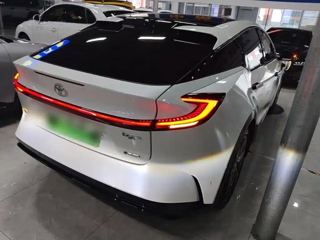 Toyota BZ5 2025 550 PRO Smart Edition — миниатюра 7