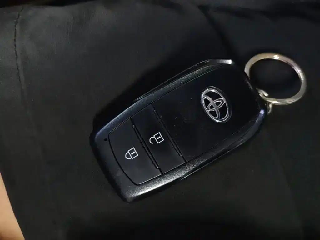 Toyota BZ5 2025 550 PRO Smart Edition — миниатюра 9