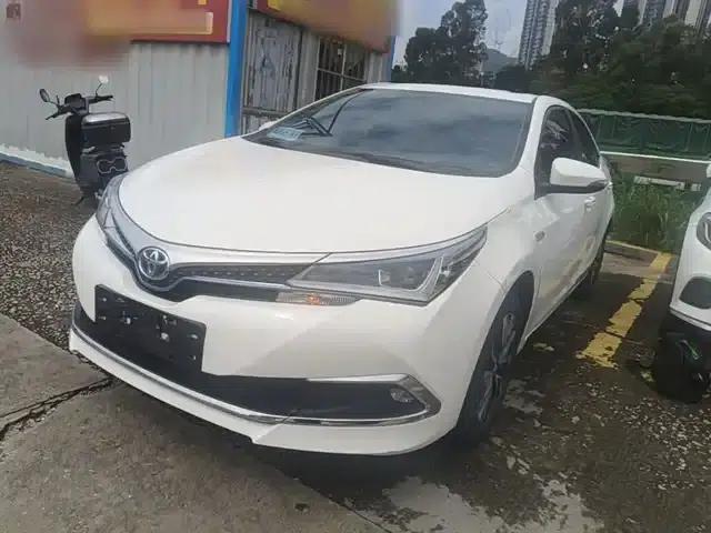 Corolla Hybrid E+ 2019 1.8L E-CVT Leading Edition