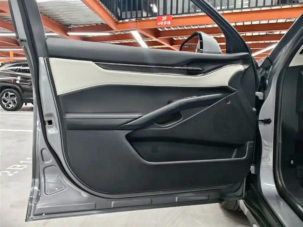 EVOS 2022 EcoBoost 245 Fashion Edition — миниатюра 19