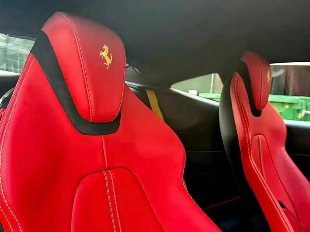 Roma 2020 3.9T V8 — миниатюра 11