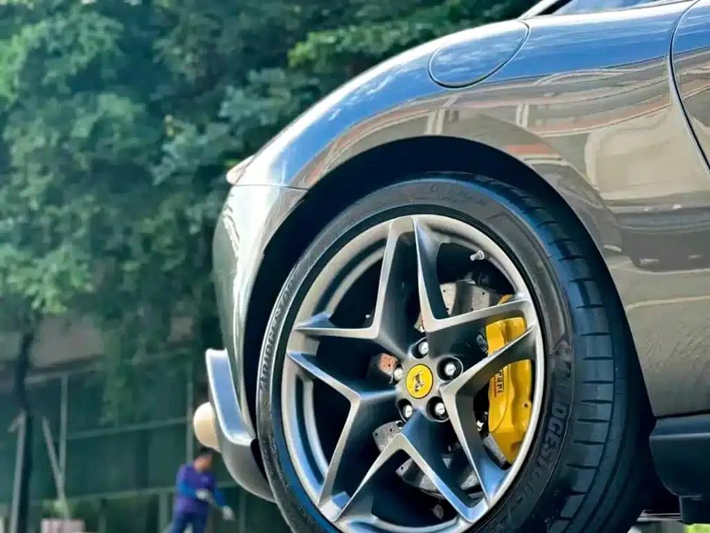 Roma 2020 3.9T V8 — миниатюра 12