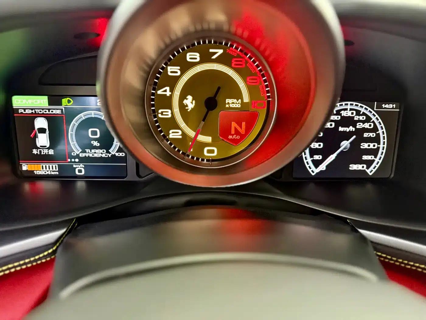 2017 GTC4Lusso 3.9T V8 — миниатюра 11