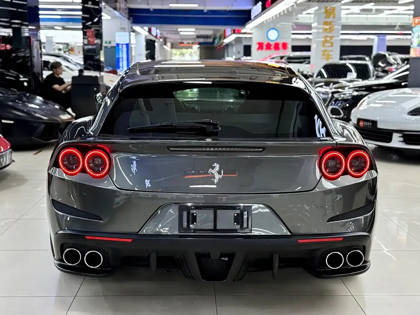 2017 GTC4Lusso 3.9T V8 — миниатюра 4