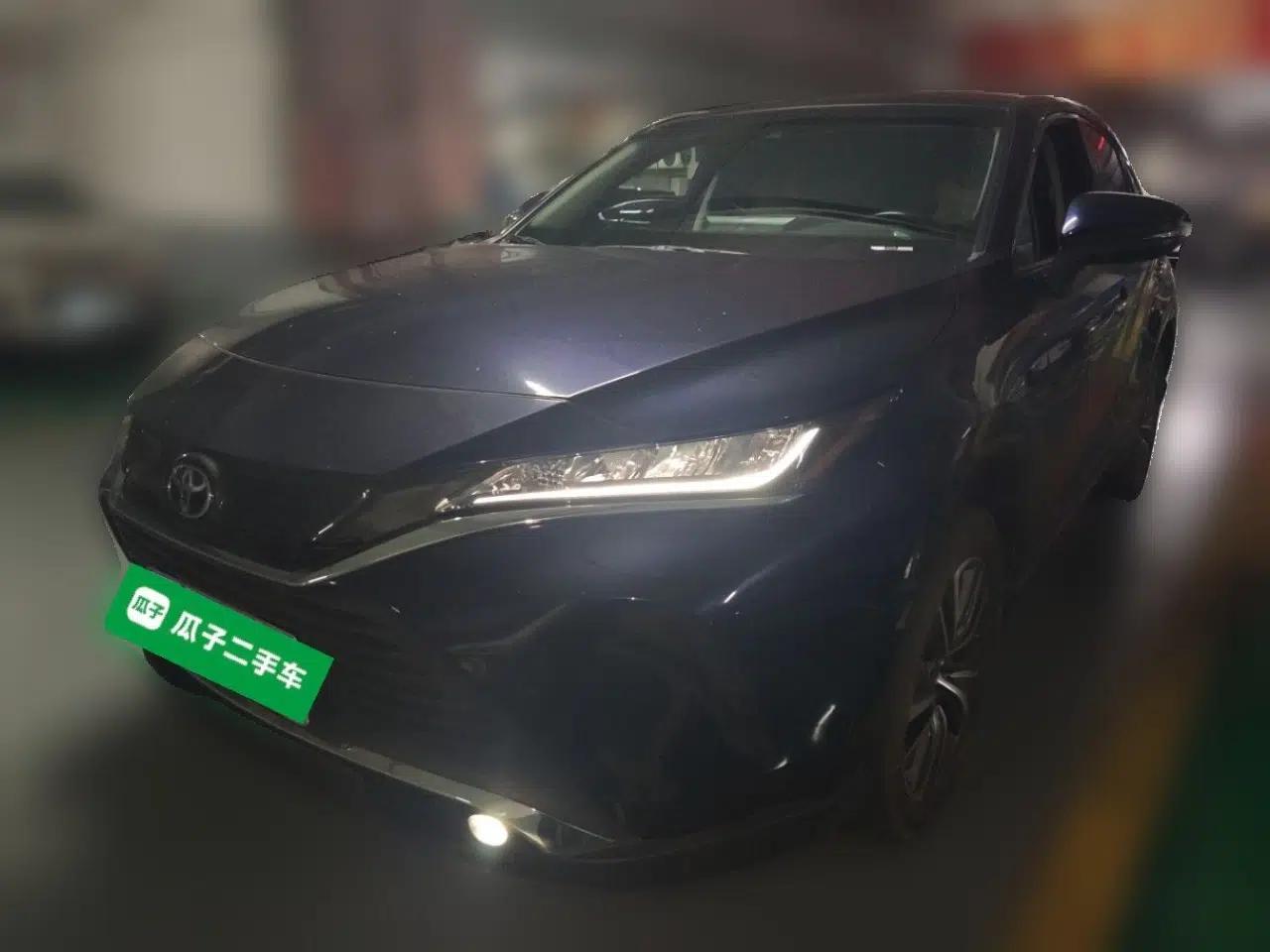 Toyota Harrier 2023 2.0L CVT Two-Wheel Drive Luxury Edition — миниатюра 1