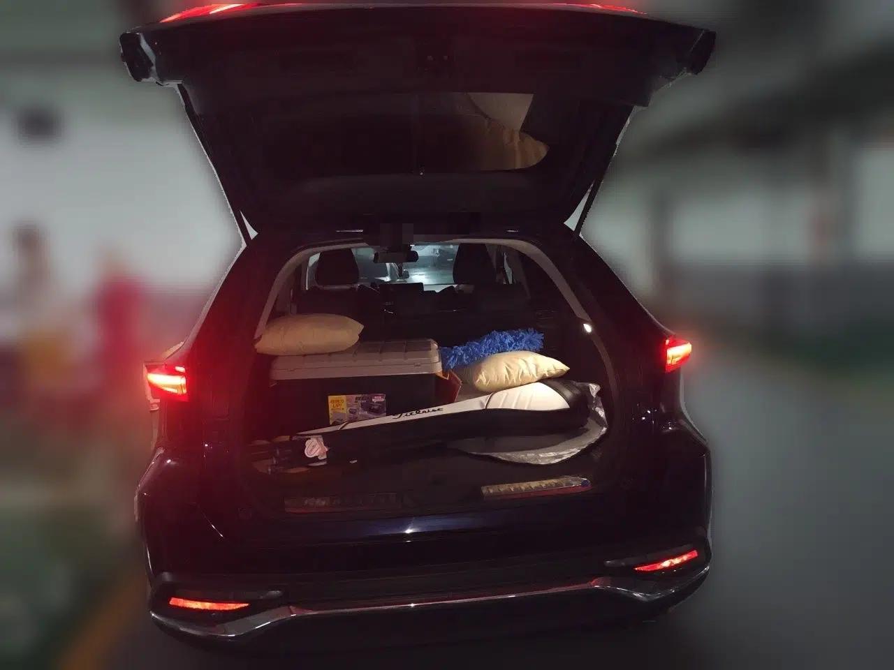 Toyota Harrier 2023 2.0L CVT Two-Wheel Drive Luxury Edition — миниатюра 19