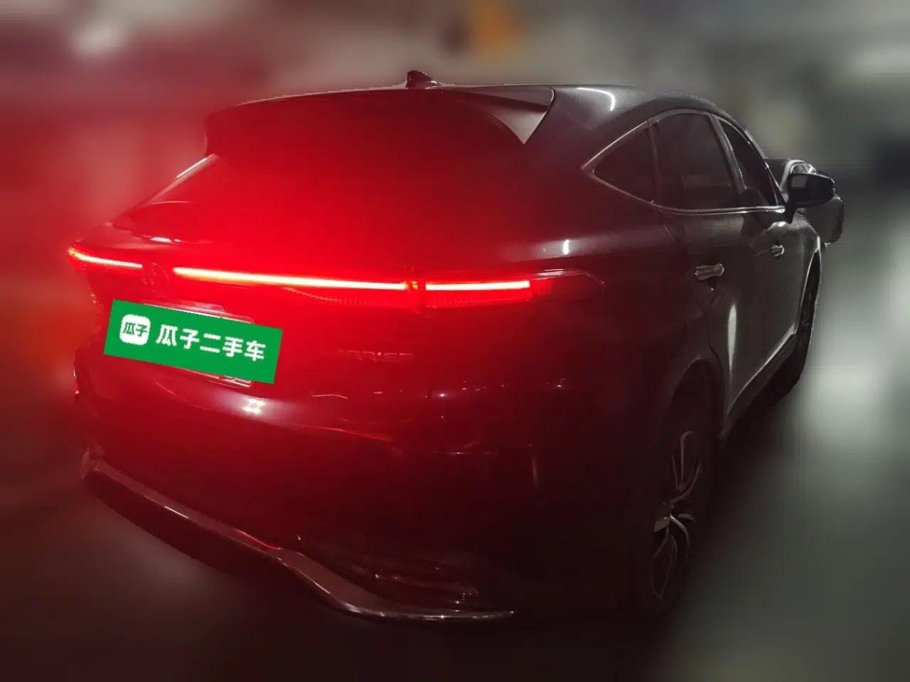Toyota Harrier 2023 2.0L CVT Two-Wheel Drive Luxury Edition — миниатюра 6