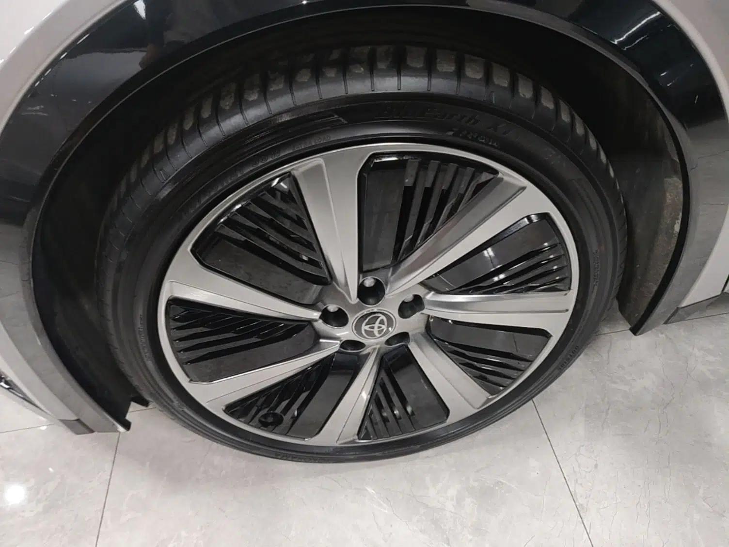 Toyota bZ5 2025 Model 550 PRO Smart Driving Edition — миниатюра 10