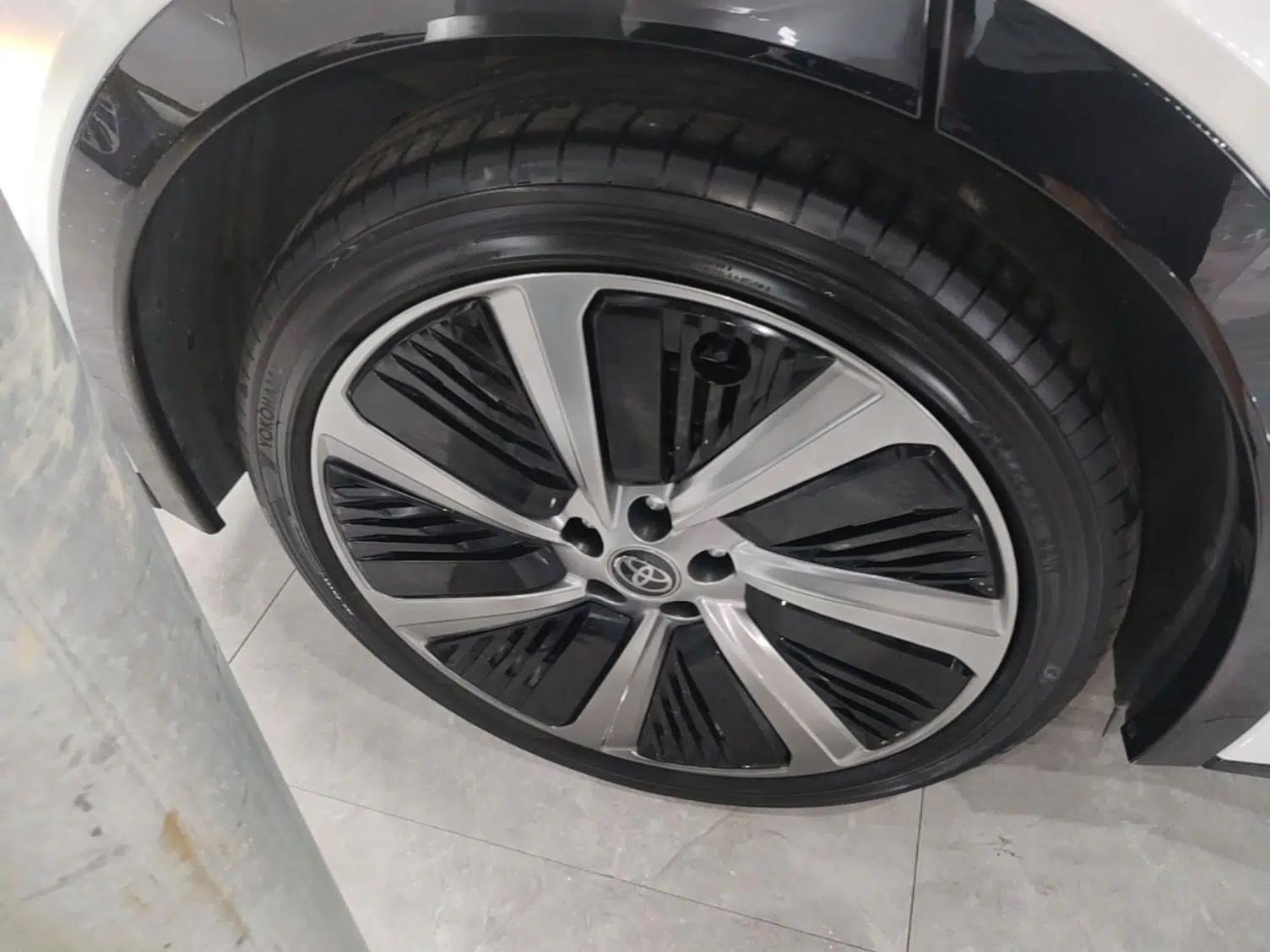 Toyota bZ5 2025 Model 550 PRO Smart Driving Edition — миниатюра 11