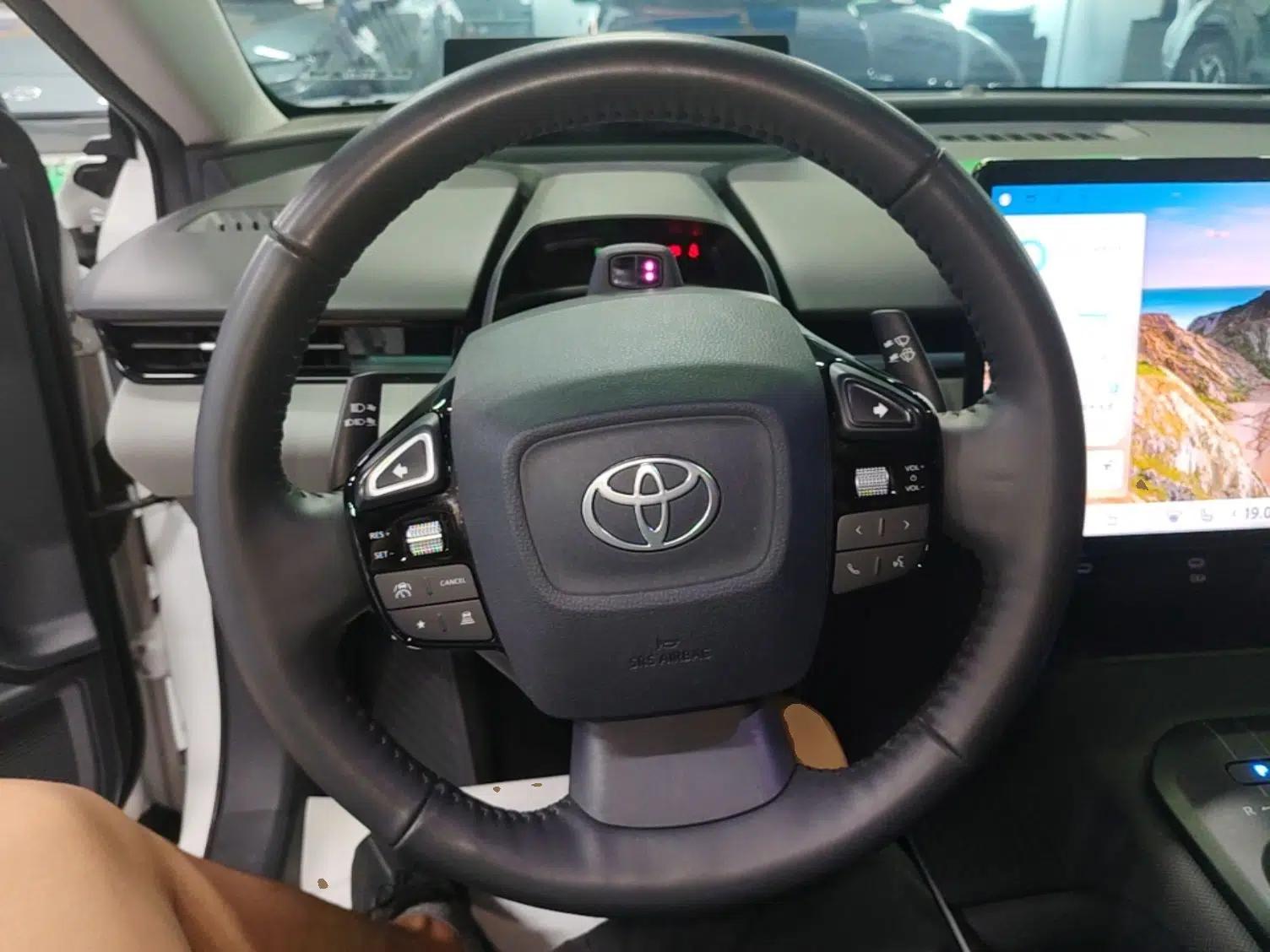 Toyota bZ5 2025 Model 550 PRO Smart Driving Edition — миниатюра 13