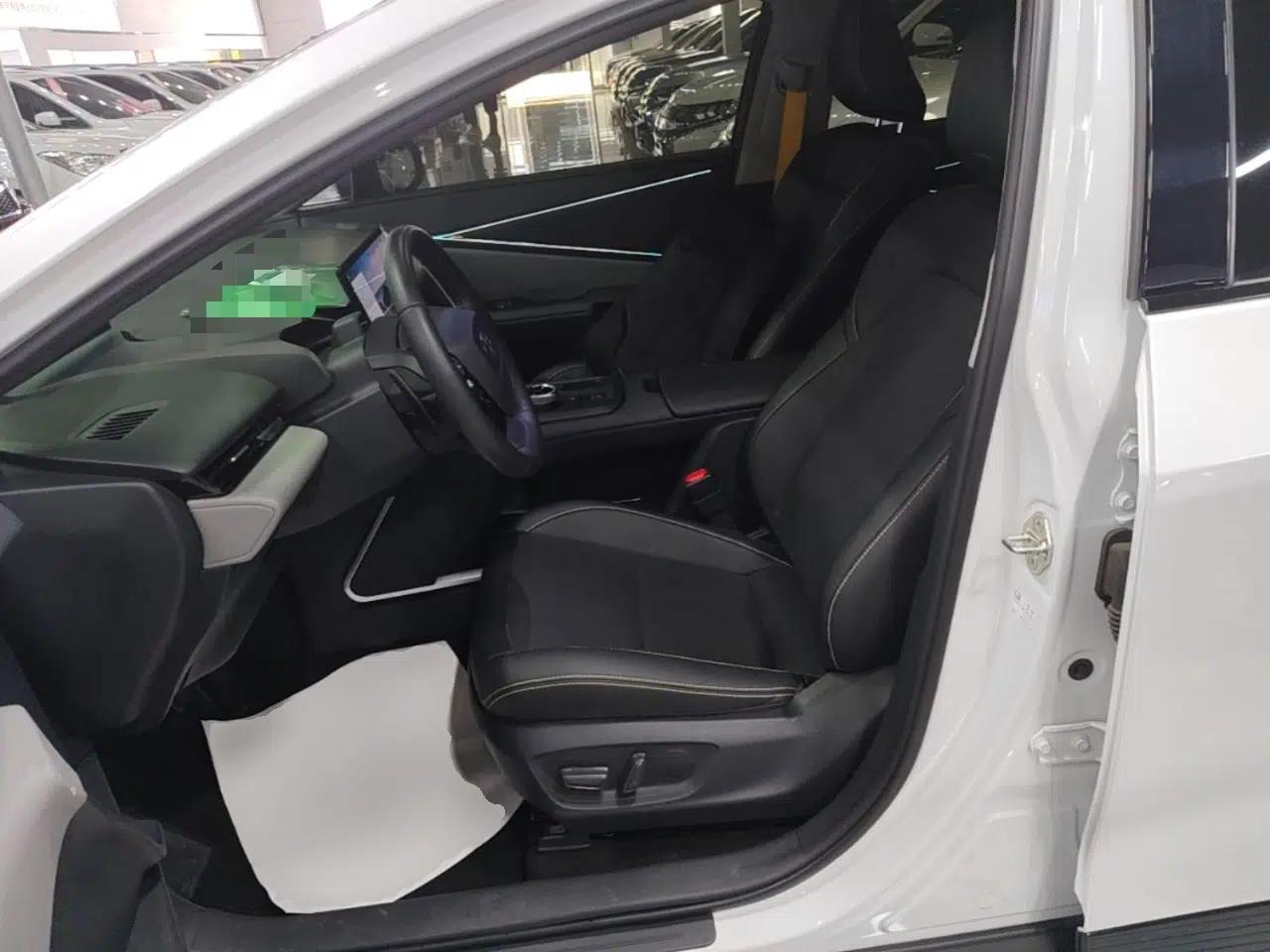 Toyota bZ5 2025 Model 550 PRO Smart Driving Edition — миниатюра 17
