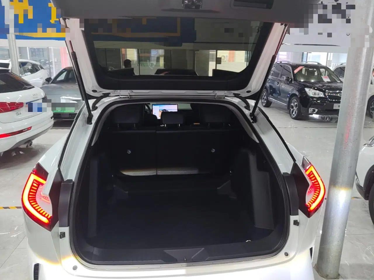 Toyota bZ5 2025 Model 550 PRO Smart Driving Edition — миниатюра 22