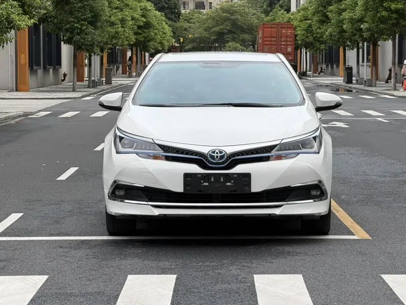 Toyota Corolla Hybrid E+ 2019 1.8L E-CVT Leading Edition — миниатюра 14