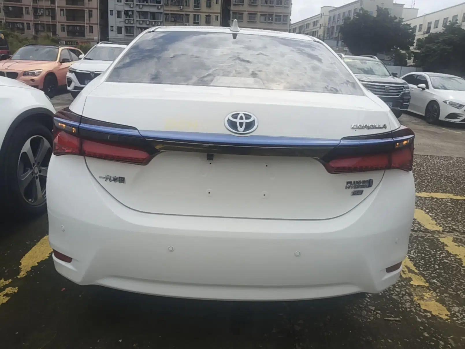 Toyota Corolla Hybrid E+ 2019 1.8L E-CVT Leading Edition — миниатюра 5