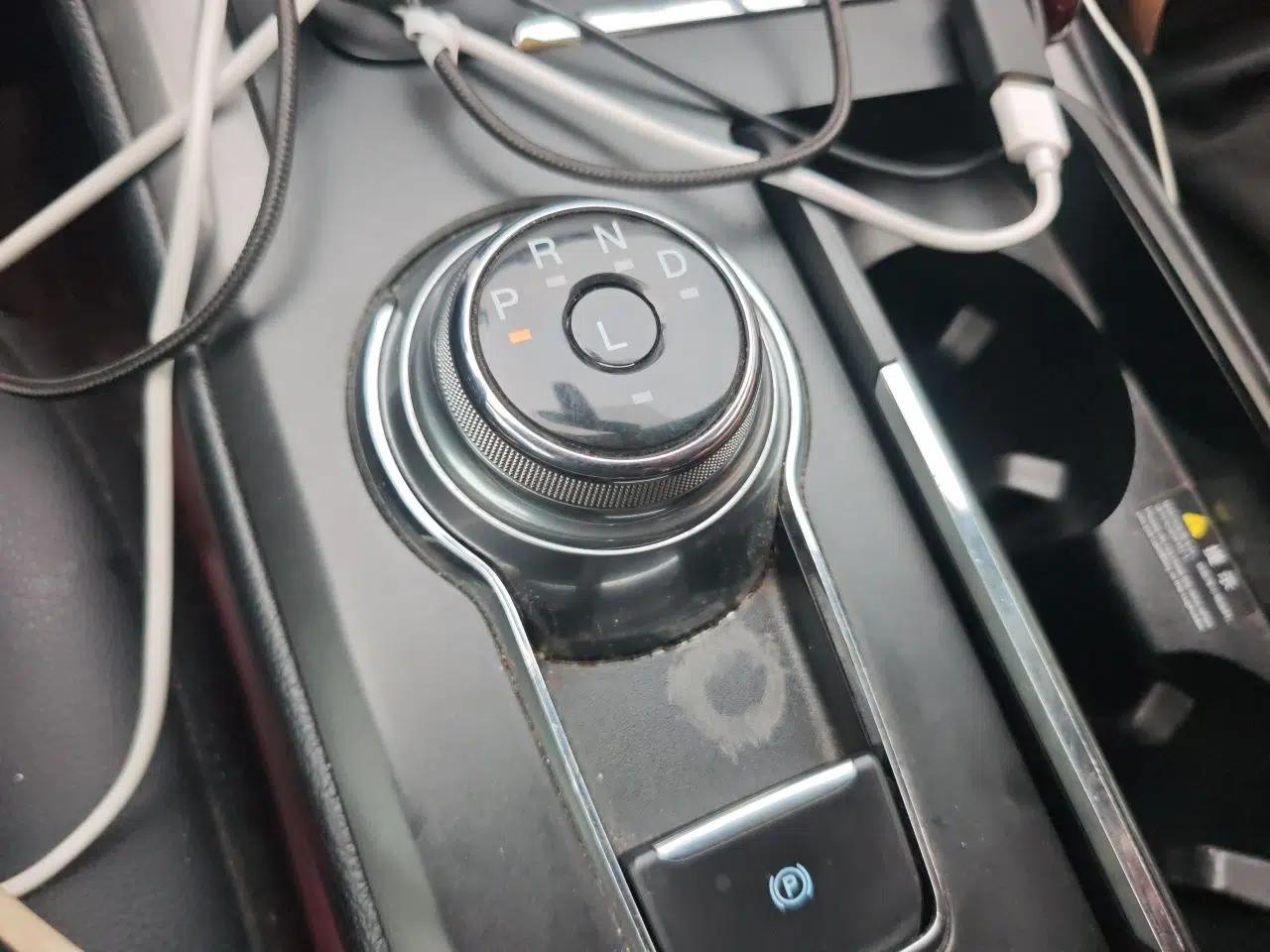 Ford Mondeo New Energy 2018 2.0 PHEV Smart-Controlled Fashion Edition China VI Standard — миниатюра 14