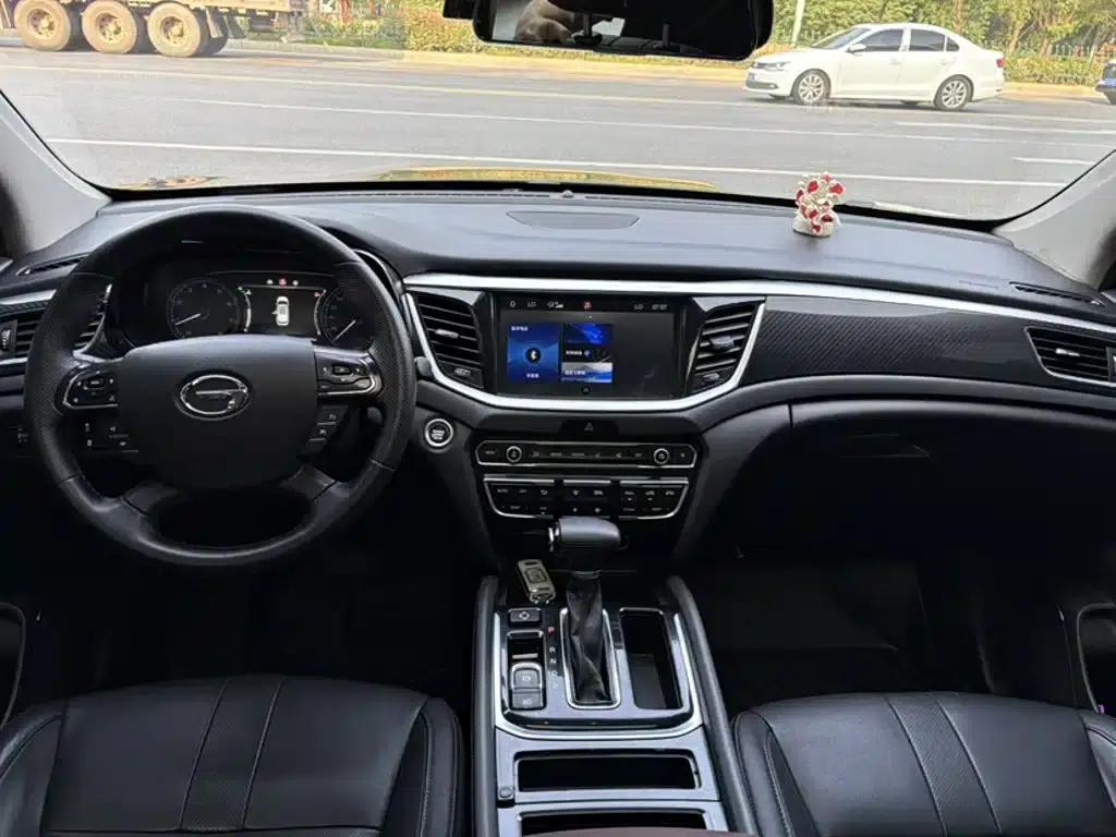 Trumpchi GS7 2019 390T 2WD Luxury Edition — миниатюра 8