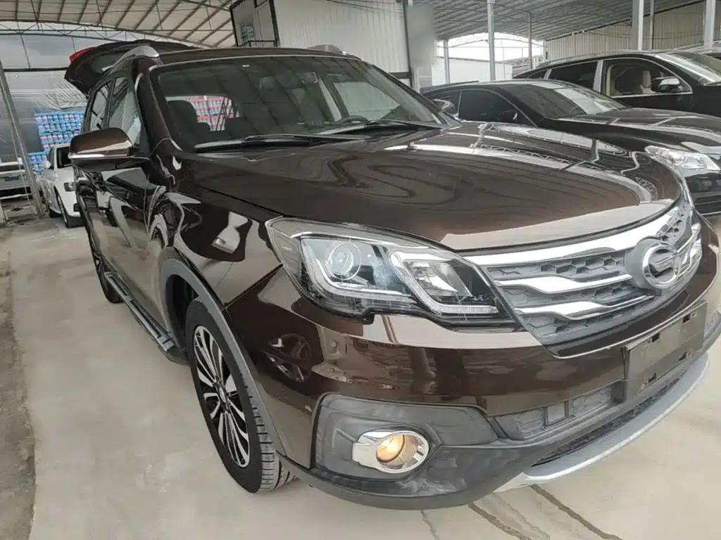 Trumpchi GS5 Super 2016 1.8T Automatic 2WD Anniversary Edition — миниатюра 4