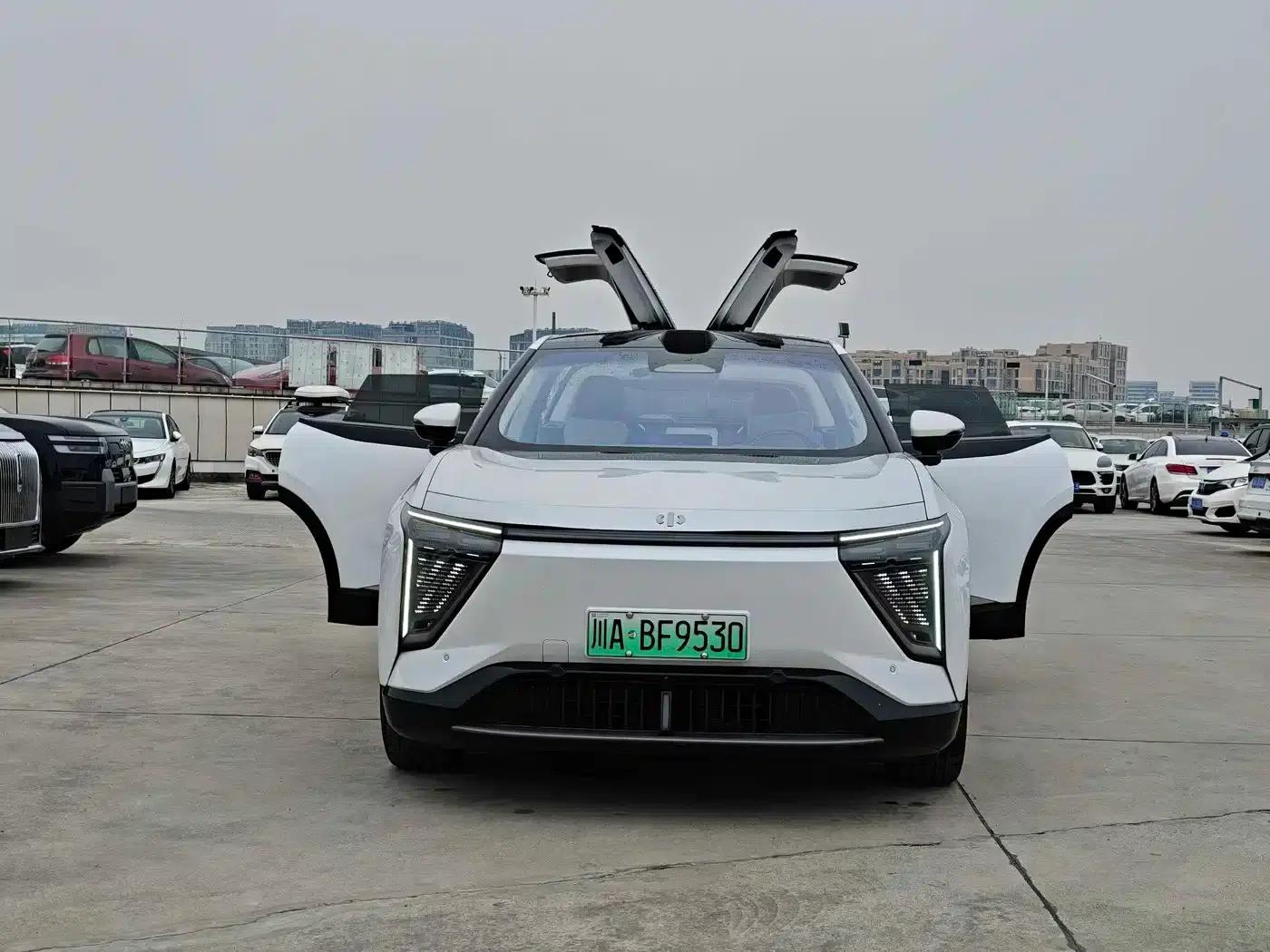 HiPhi Y 2023 560km Elite Edition — миниатюра 23
