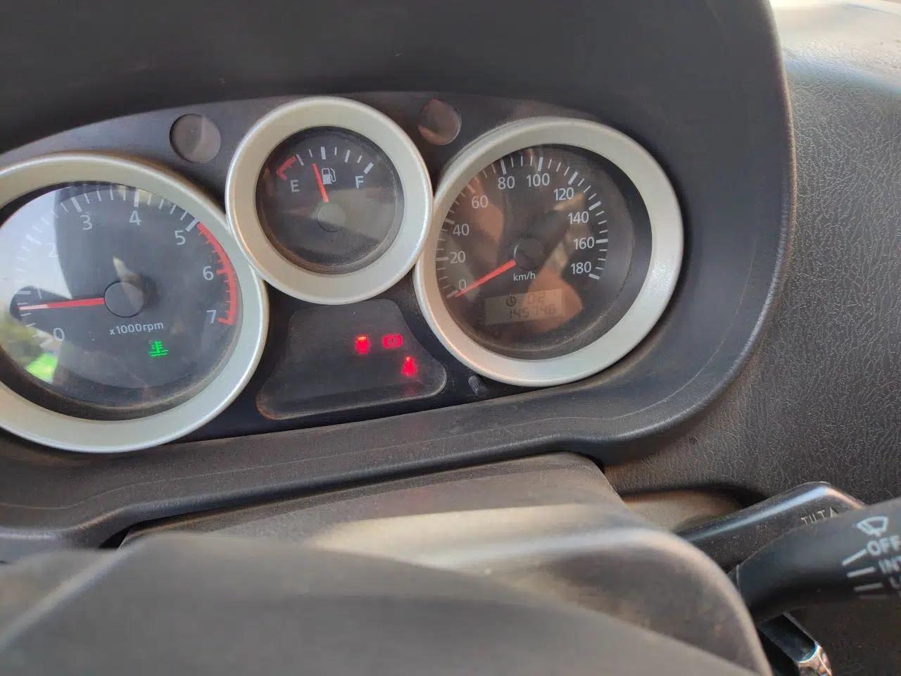Foton MP-X E Mongpaike E 2014 2.0L Manual 7-Seater BJ486EQV4 — миниатюра 12