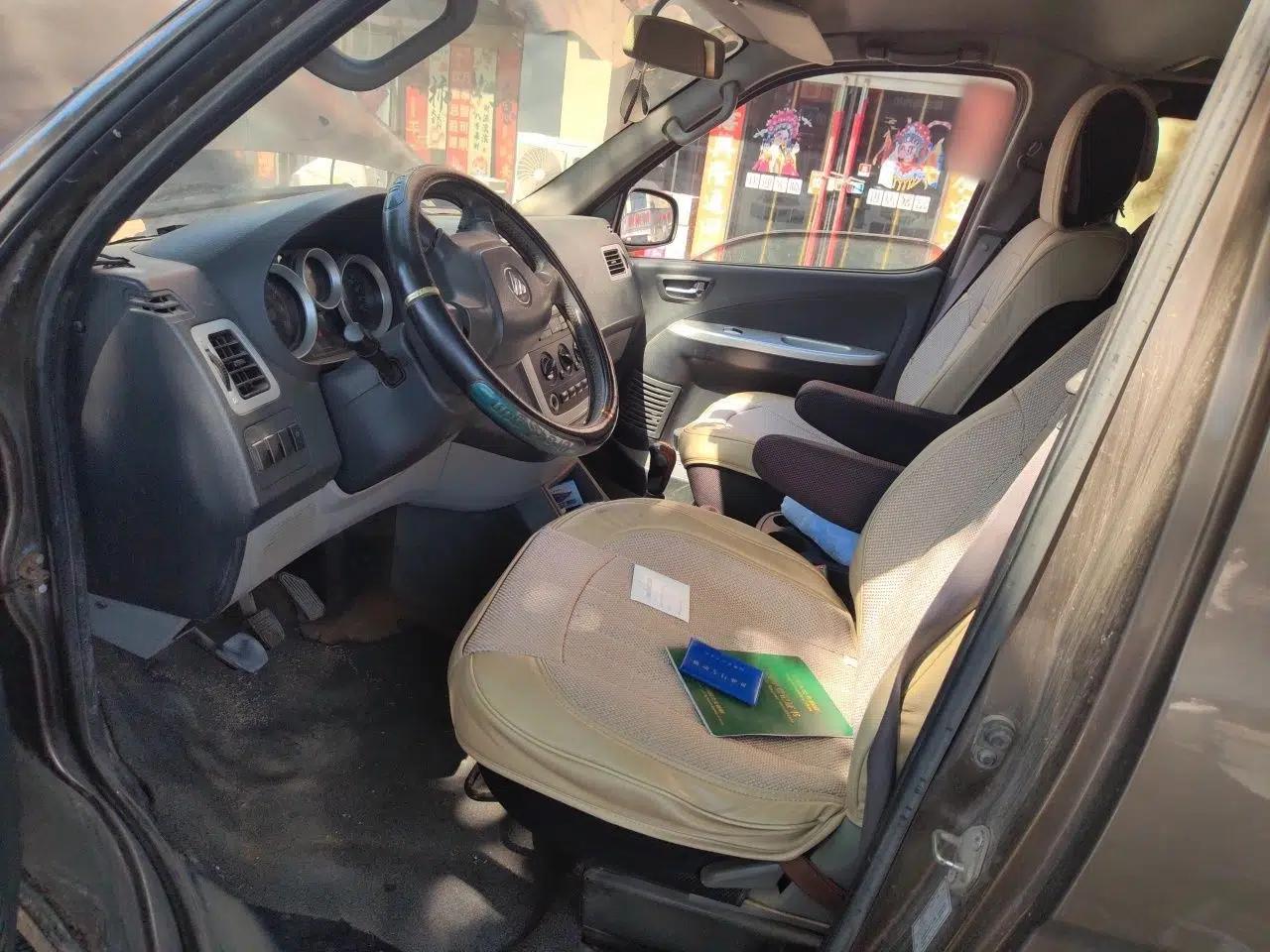 Foton MP-X E Mongpaike E 2014 2.0L Manual 7-Seater BJ486EQV4 — миниатюра 15