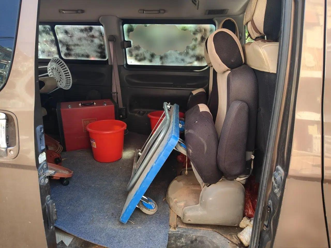 Foton MP-X E Mongpaike E 2014 2.0L Manual 7-Seater BJ486EQV4 — миниатюра 17