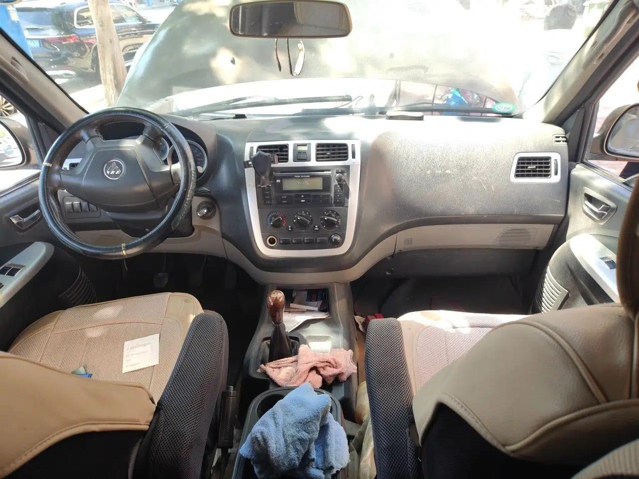 Foton MP-X E Mongpaike E 2014 2.0L Manual 7-Seater BJ486EQV4 — миниатюра 9