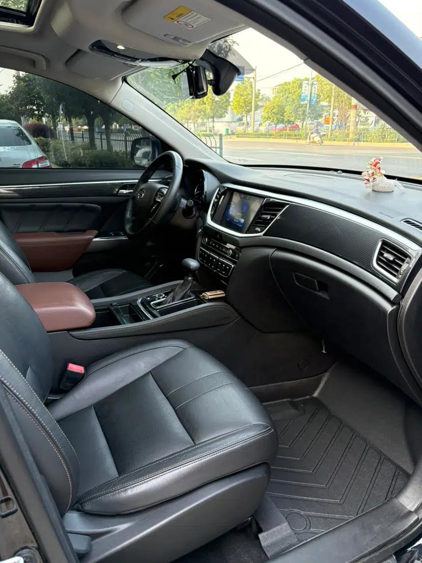 GAC Trumpchi GS7 2019 390T Two-Wheel-Drive Luxury Version — миниатюра 11