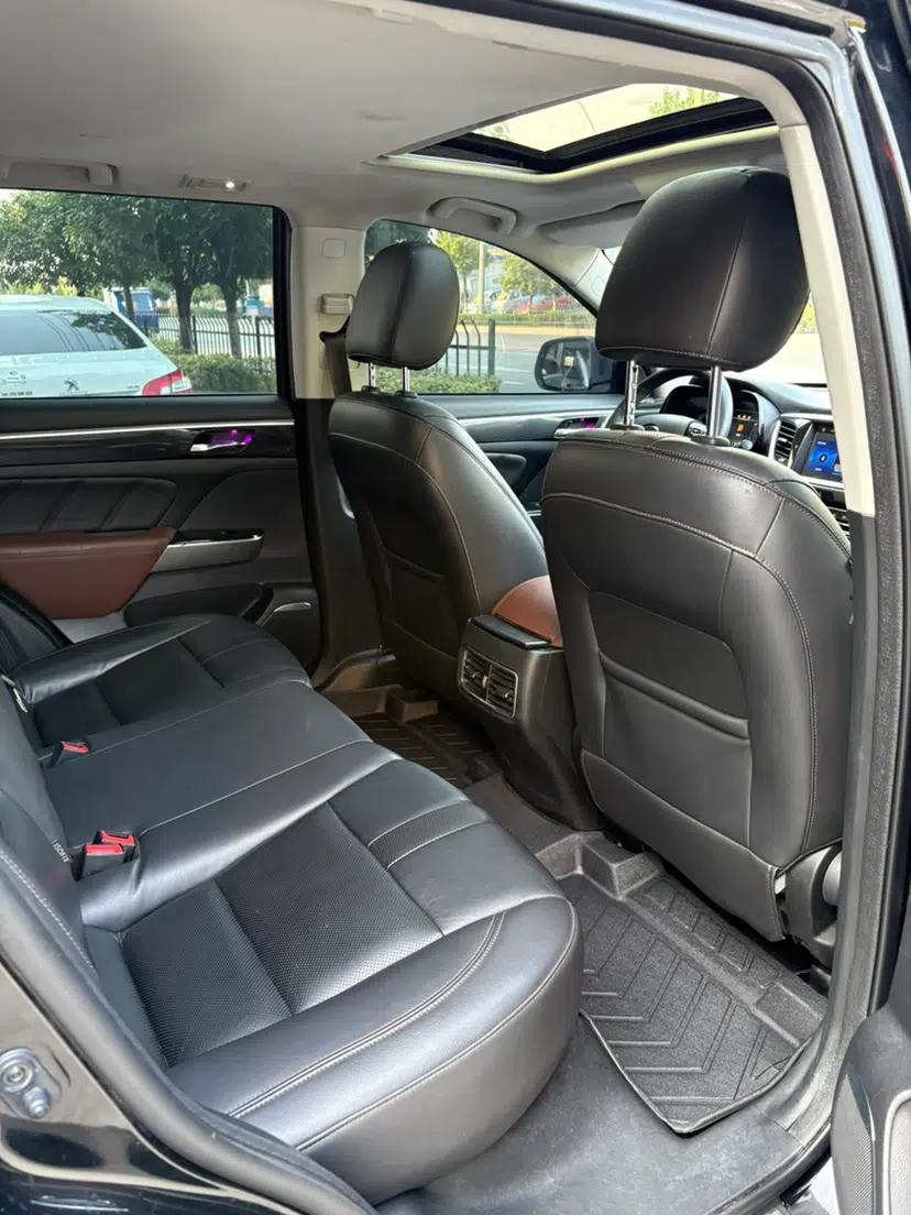 GAC Trumpchi GS7 2019 390T Two-Wheel-Drive Luxury Version — миниатюра 12