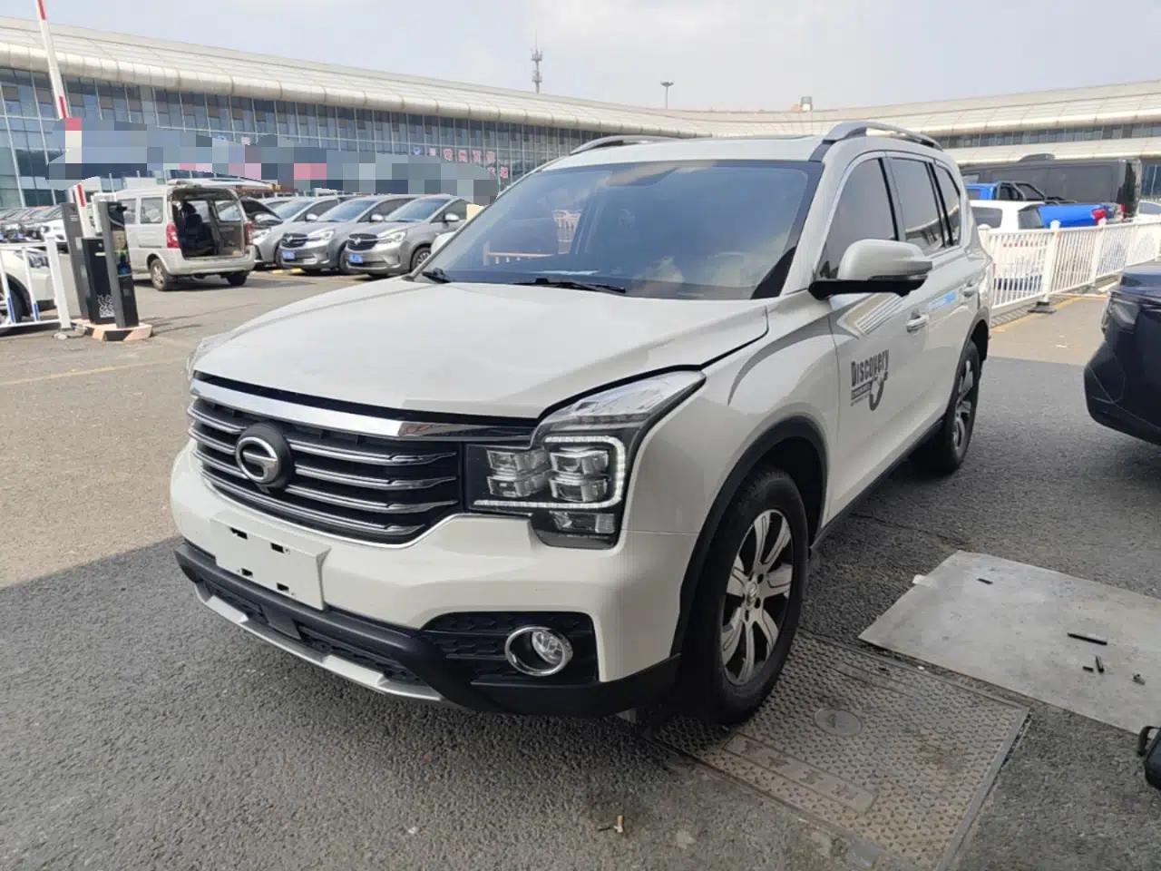 GAC Trumpchi GS7 2017 320T Two-Wheel-Drive Luxury Smart Connectivity Model — миниатюра 1