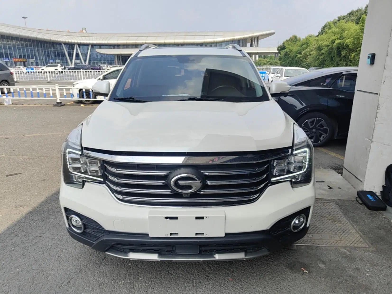 GAC Trumpchi GS7 2017 320T Two-Wheel-Drive Luxury Smart Connectivity Model — миниатюра 2