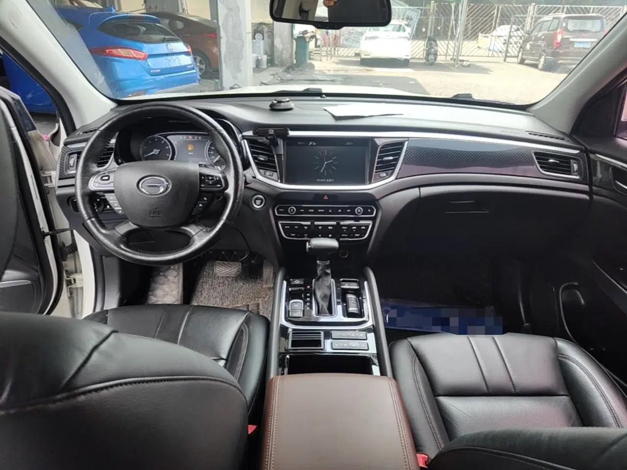 GAC Trumpchi GS7 2017 320T Two-Wheel-Drive Luxury Smart Connectivity Model — миниатюра 12