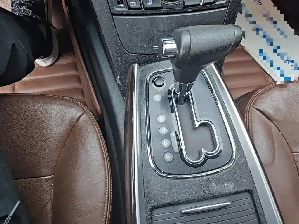 Hongqi H7 2015 2.0T Luxury Edition — миниатюра 15