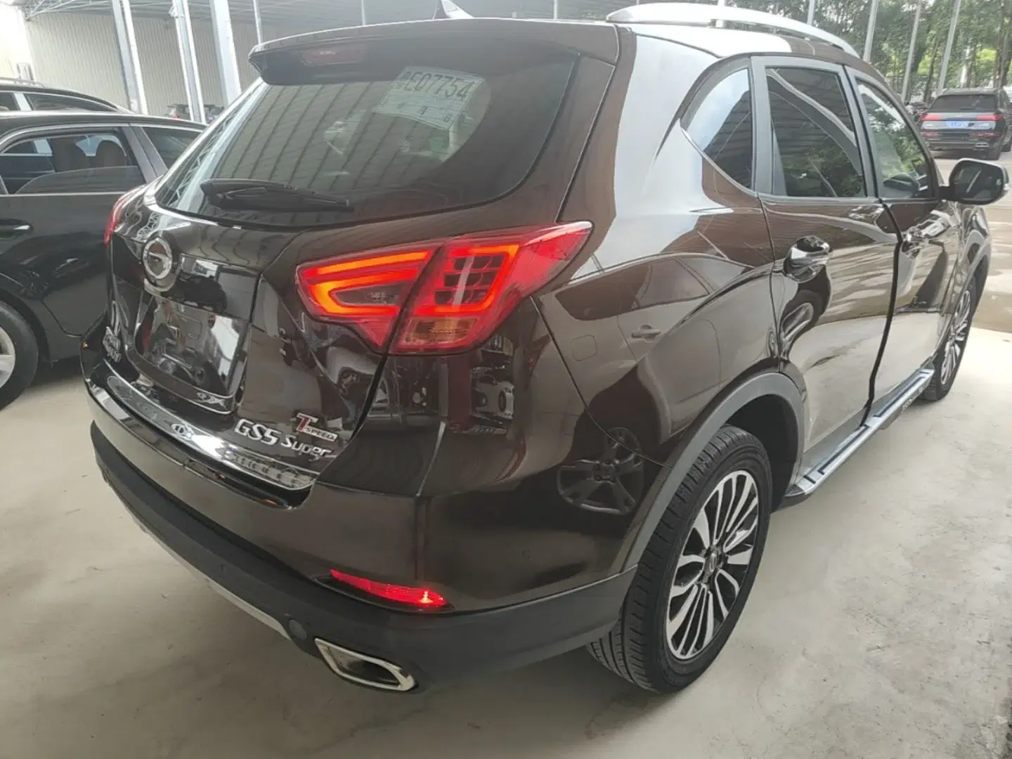GAC Trumpchi GS5 Super 2016 1.8T Automatic Two-Wheel Drive Anniversary Edition — миниатюра 6