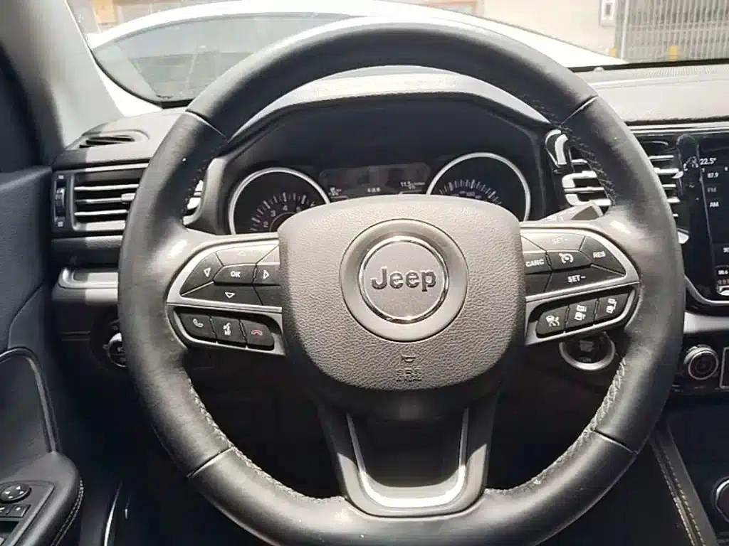 Grand Commander 2018 2.0T 4WD Smart Edition (National V Emission Standard) — миниатюра 11