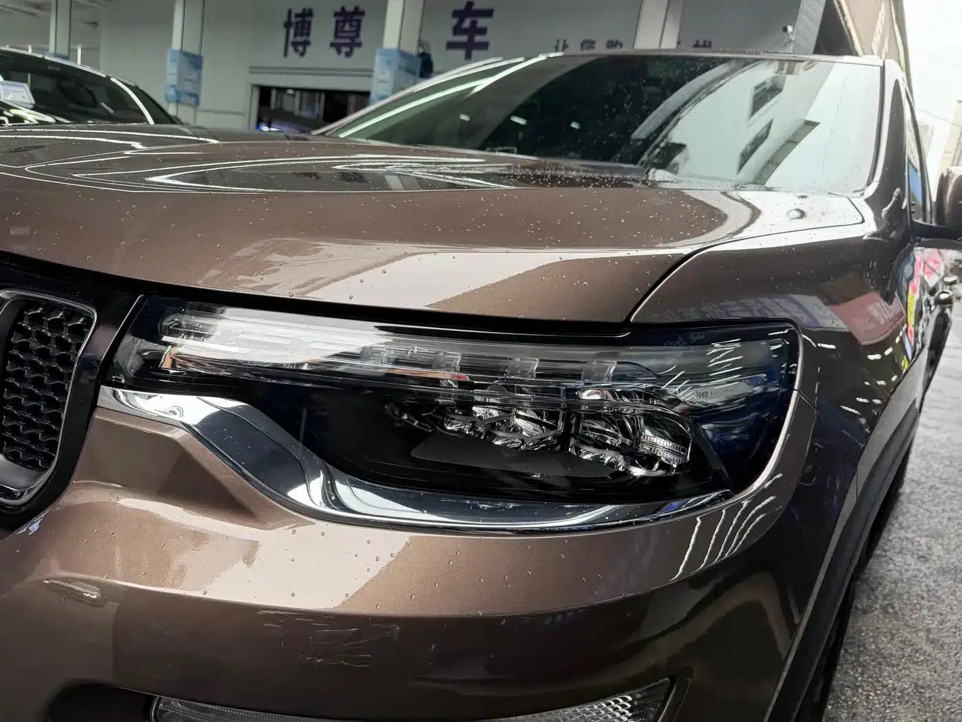 Commander 2018 2.0T 4WD Premium Edition (National V Emission Standard) — миниатюра 3