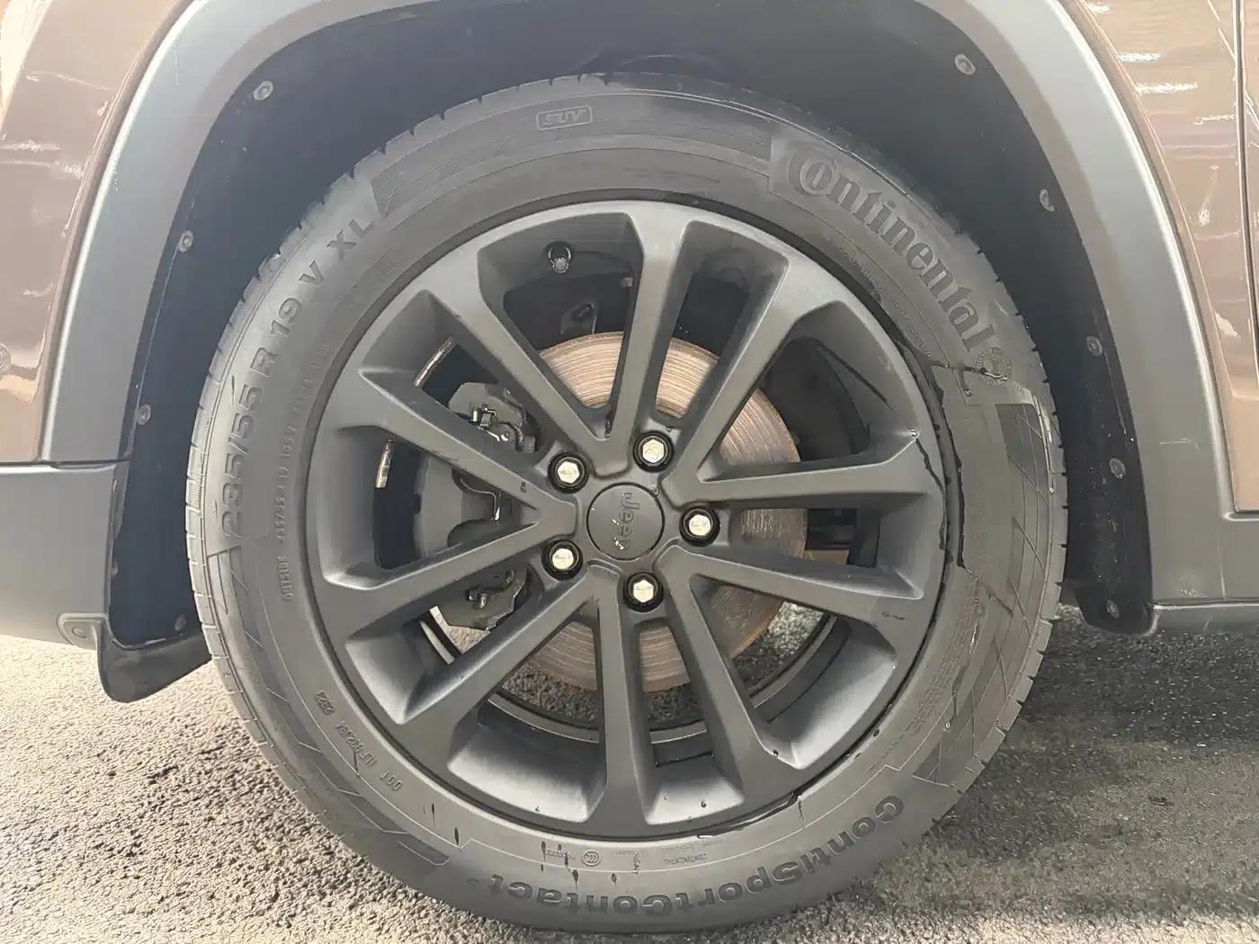 Commander 2018 2.0T 4WD Premium Edition (National V Emission Standard) — миниатюра 4