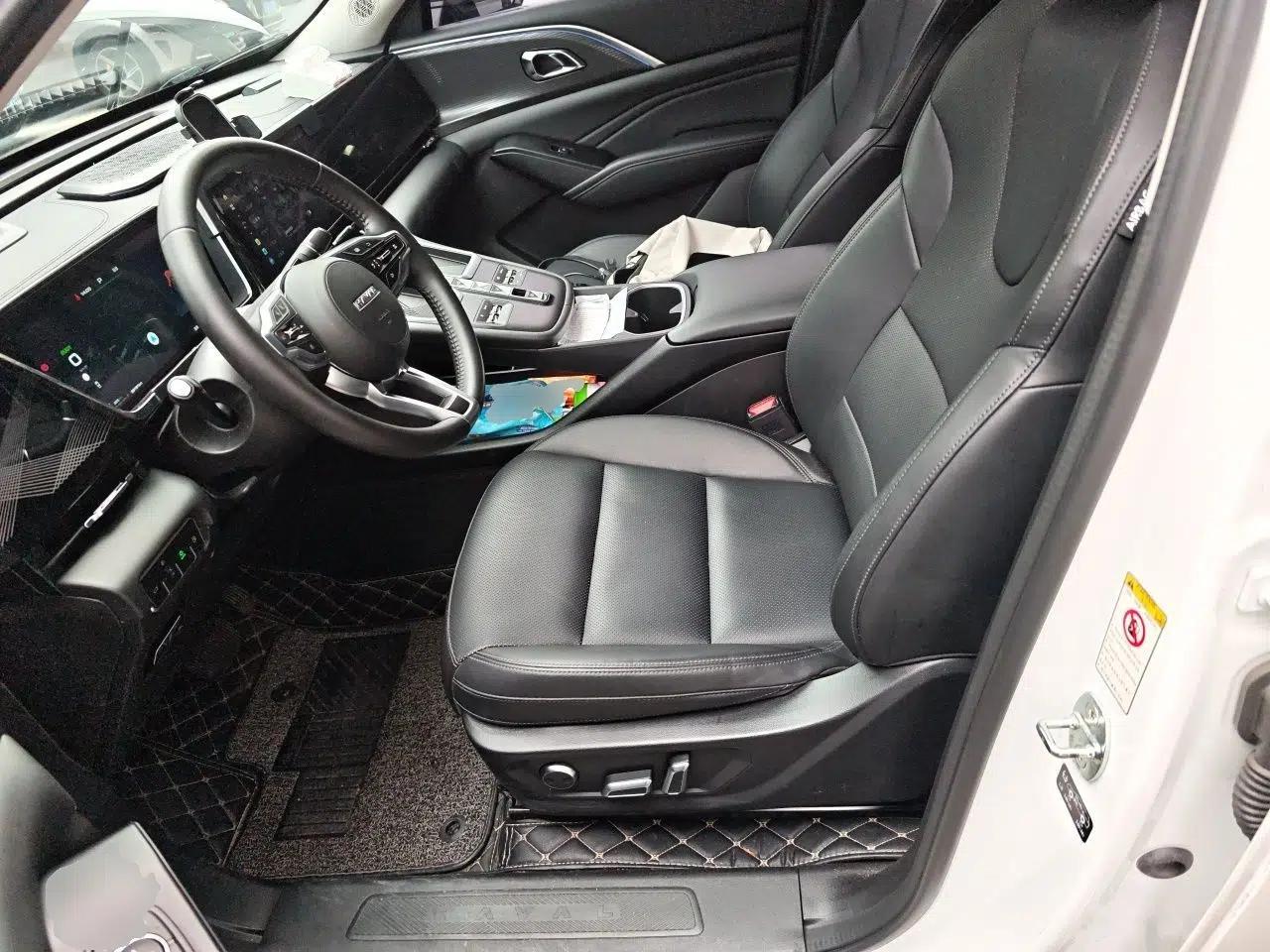 Haval Fierce Dragon Max 2023 1.5L Hi4 105 Four-Wheel Drive Smart Flagship Edition — миниатюра 15