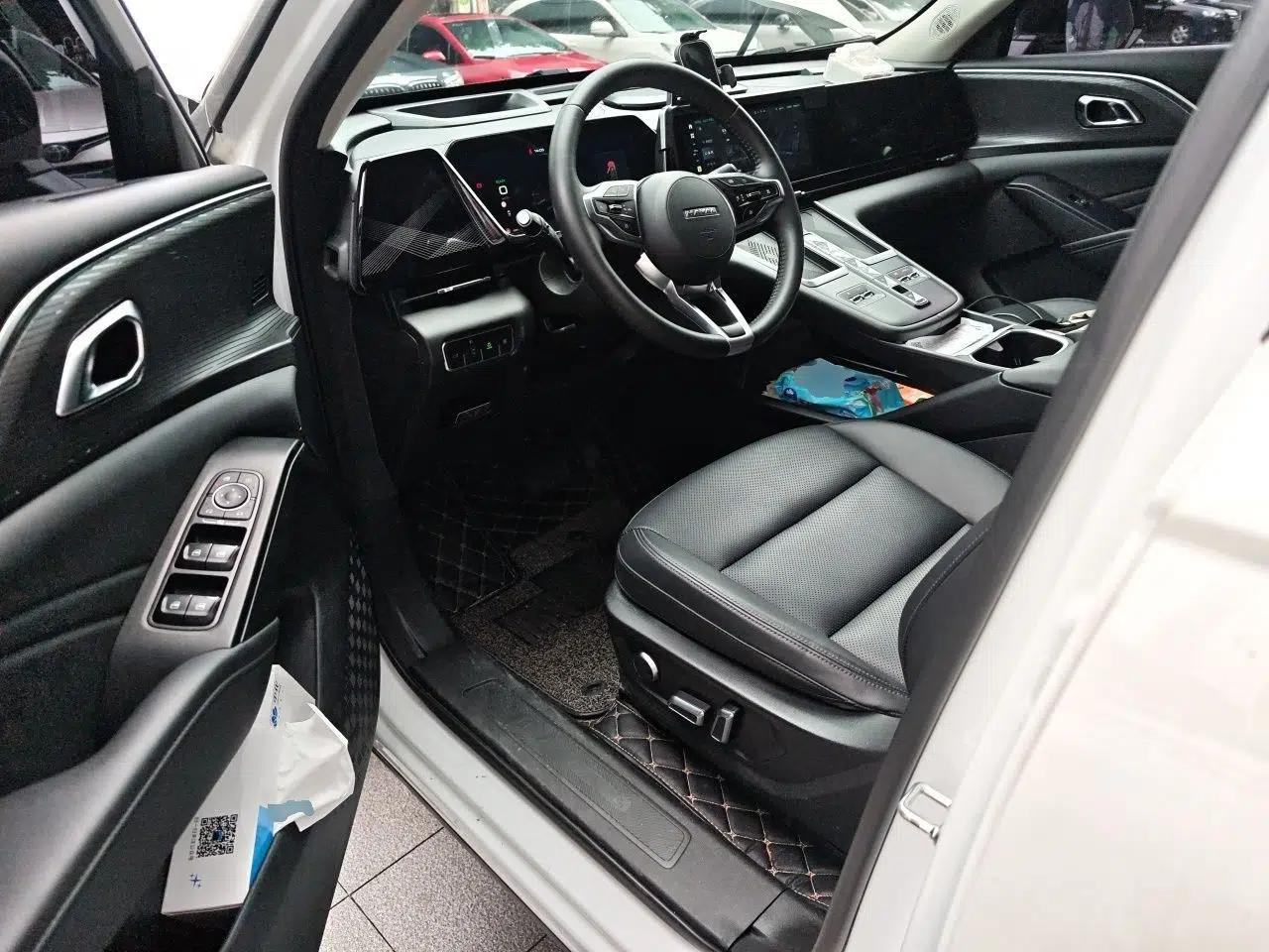 Haval Fierce Dragon Max 2023 1.5L Hi4 105 Four-Wheel Drive Smart Flagship Edition — миниатюра 16