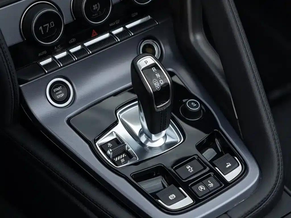 Jaguar F-TYPE 2019 3.0 SC Convertible — миниатюра 14