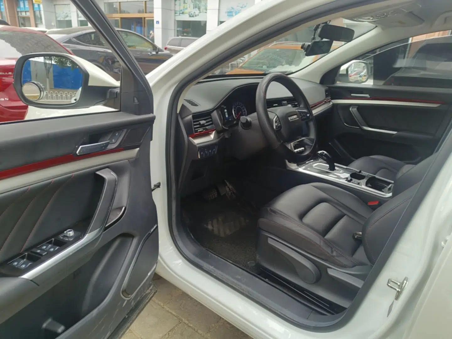 Haval H4 2020 Enjoy Edition 1.5T DCT Powerfully Packed — миниатюра 18