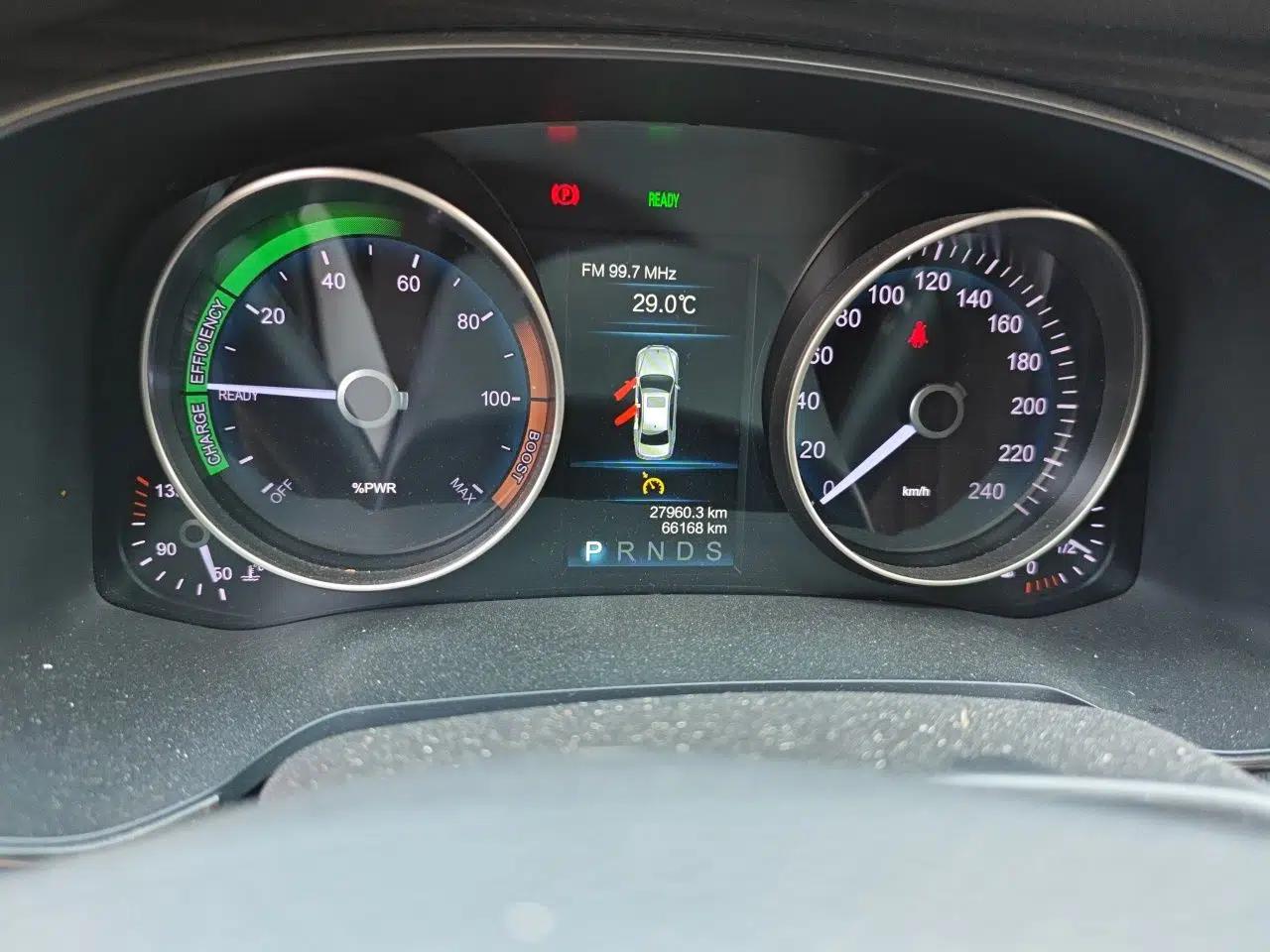 Hongqi H7 Hongqi H7 New Energy 2018, 5 seats, 2.0T automatic, gasoline-powered — миниатюра 12