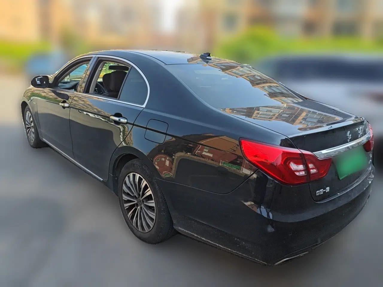 Hongqi H7 Hongqi H7 New Energy 2018, 5 seats, 2.0T automatic, gasoline-powered — миниатюра 4