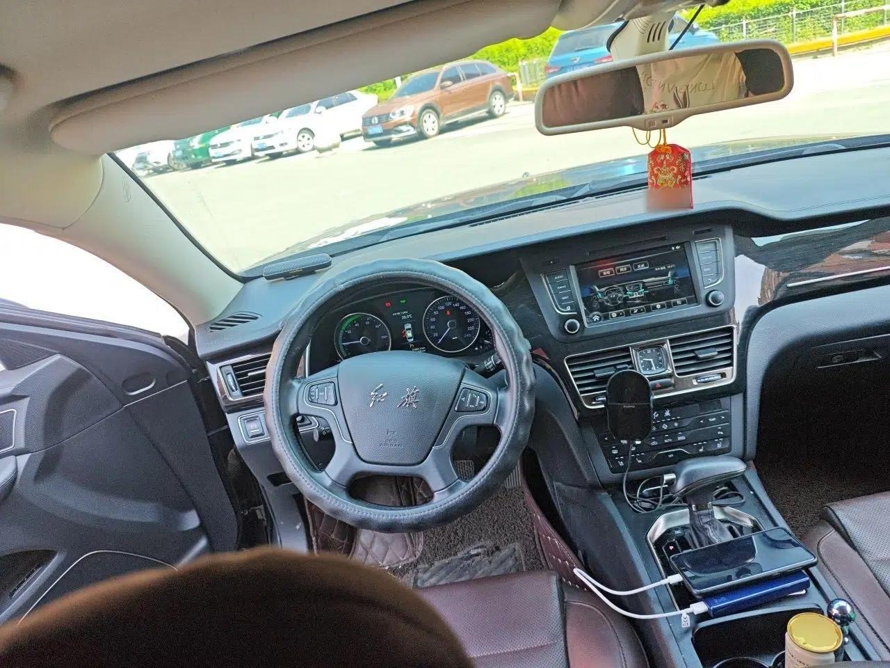 Hongqi H7 Hongqi H7 New Energy 2018, 5 seats, 2.0T automatic, gasoline-powered — миниатюра 10