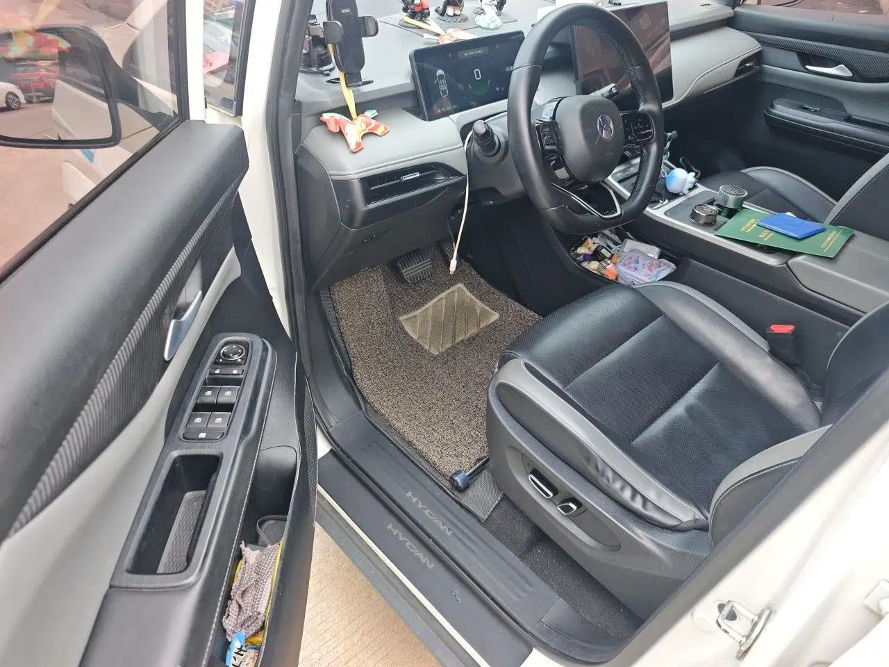 Hycan Z03 2022 620 km Range Trendy Cool Version 160 kW 76.8 kWh — миниатюра 16