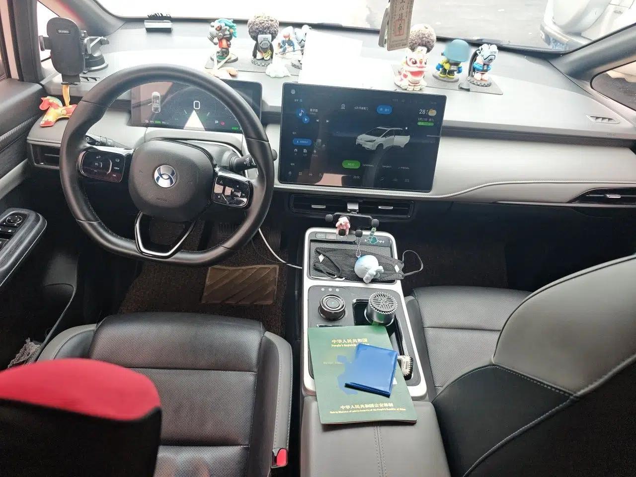 Hycan Z03 2022 620 km Range Trendy Cool Version 160 kW 76.8 kWh — миниатюра 9